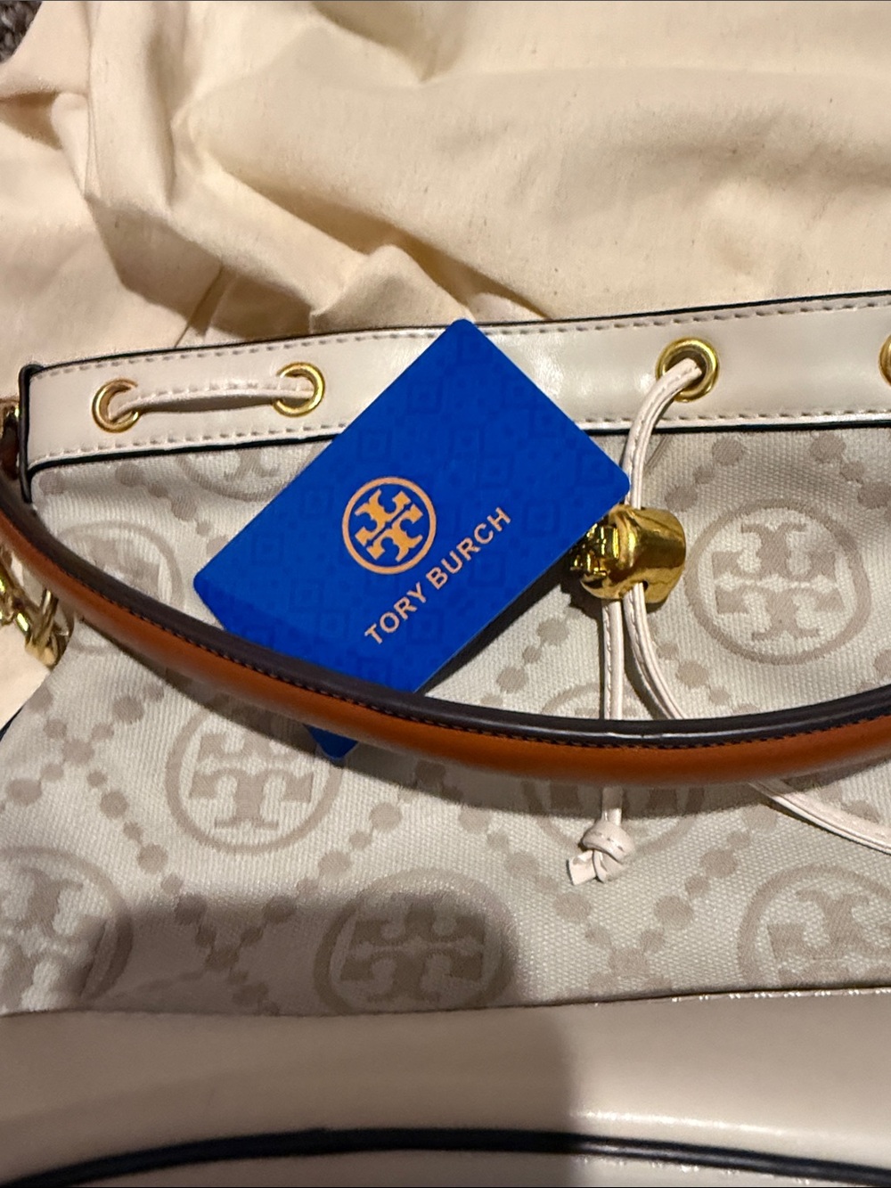 Tory burch monogram bucket bag - Picture 5 of 5